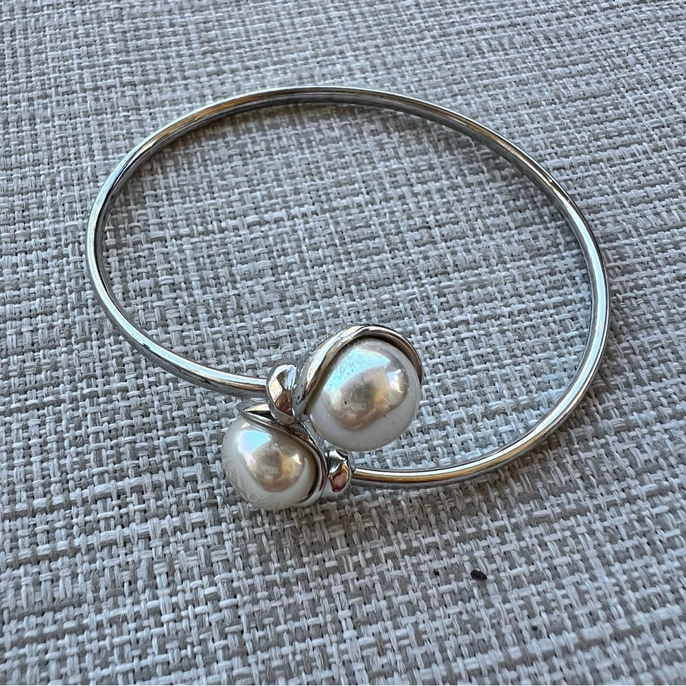 Majorica Alina Pearl Cuff Bracelet Sterling Silver 925 Made In Spain Reg: $197